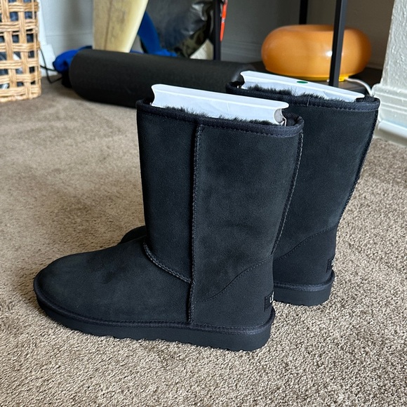 UGG Shoes - Classic short black UGG boots